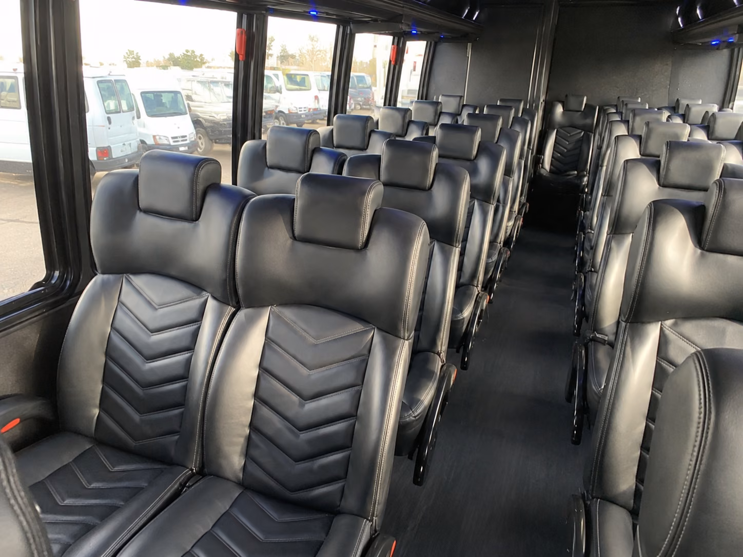 bus rentals to 49ers and raiders games from antioch