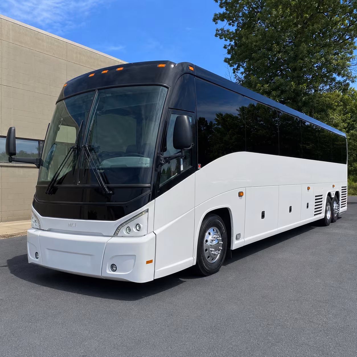charter bus shuttles for antioch warehouse and distribution center groups