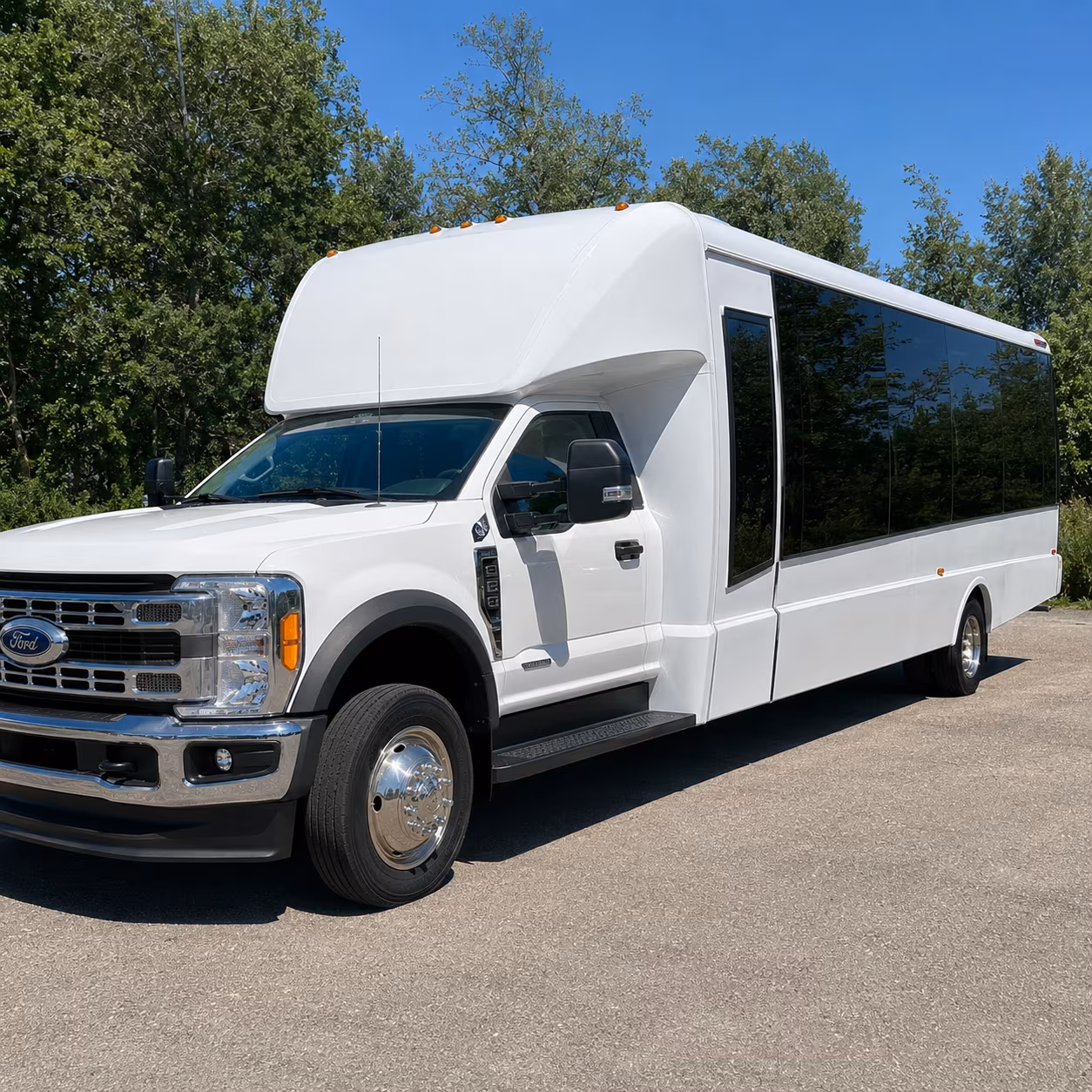 employee shuttle buses for antioch s commuter corridor